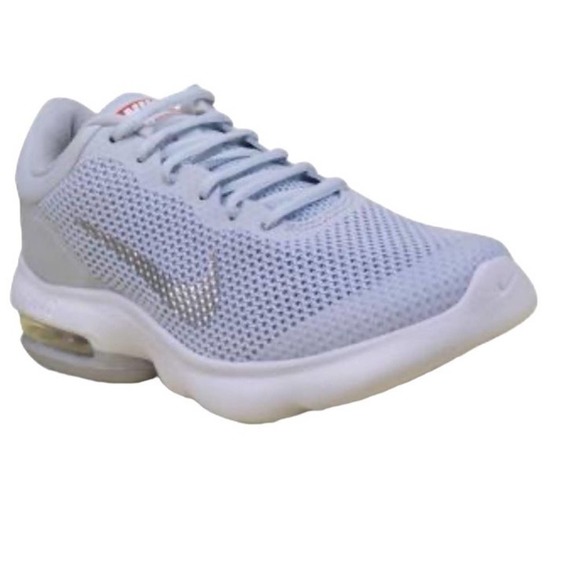 Women’s Nike Air Max Advantage in Pure Platinum - Picture 2 of 11